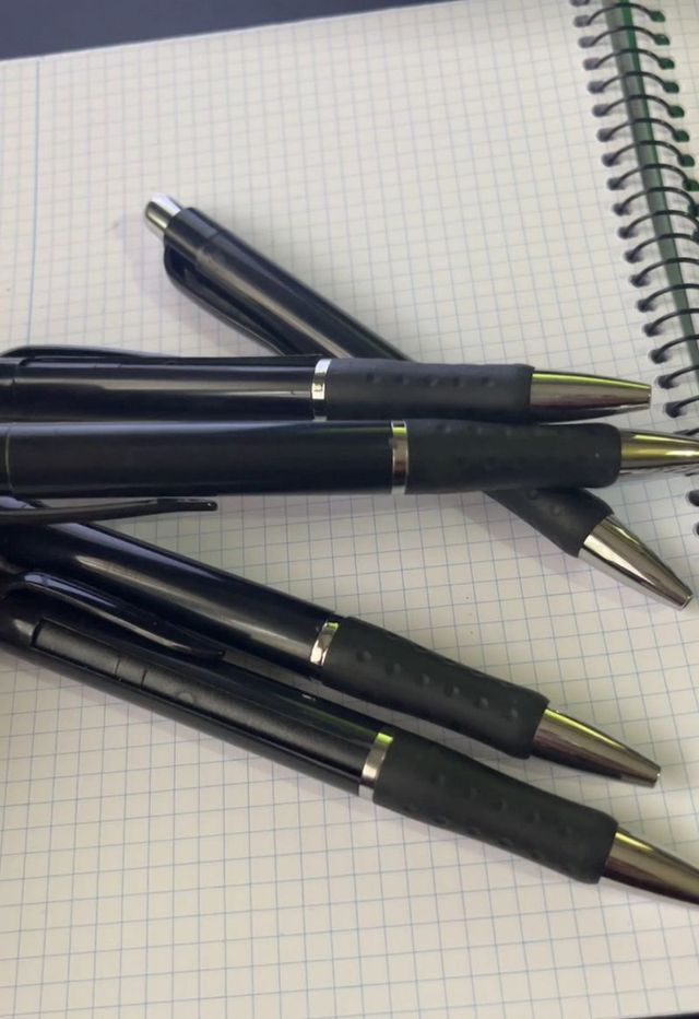 Bolígrafo chuleta para examen rotador