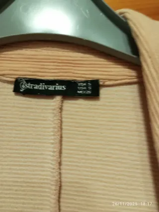 Chaqueta Stradivarius Rosa Talla L