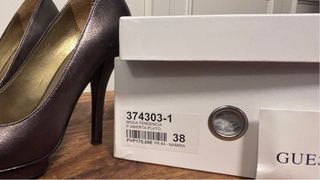 Zapatos Guess Tacón Alto T-38