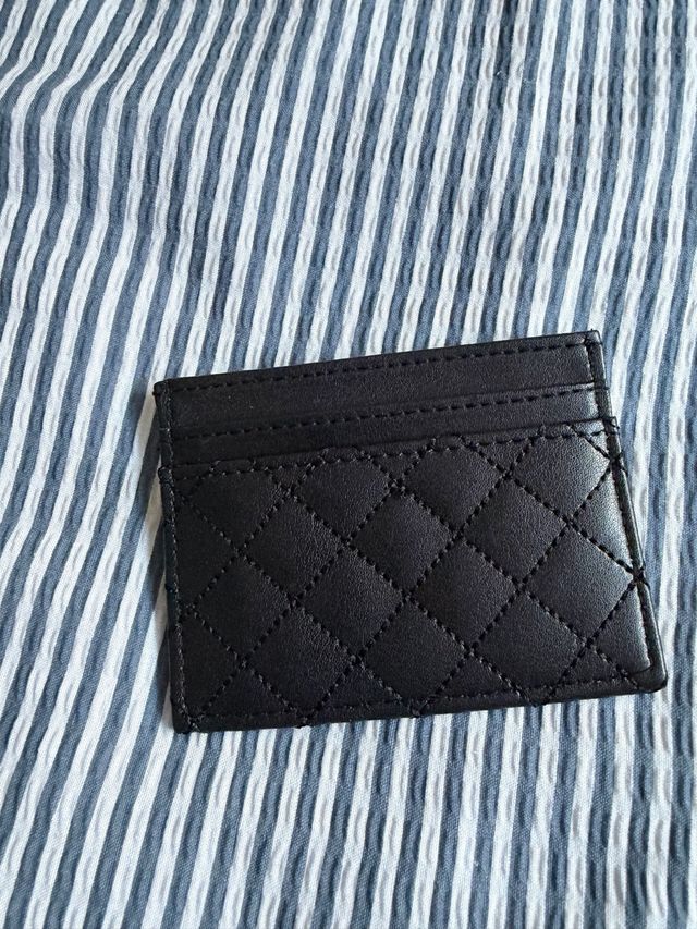 Tarjetero ch Negro y Dorado