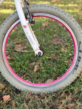 Bici Cube 20 RACE KID - Muy buen estado