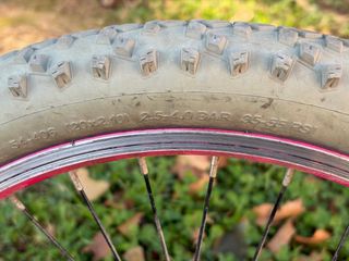 Bici Cube 20 RACE KID - Muy buen estado