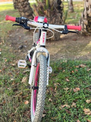 Bici Cube 20 RACE KID - Muy buen estado