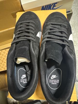 Zapatillas Nike Negras y Blancas