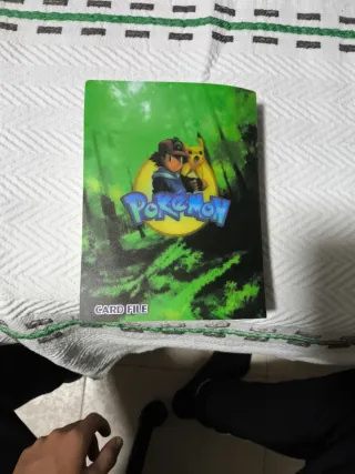 Álbum de cartas Pokémon