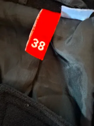 Chaqueta de paño negra