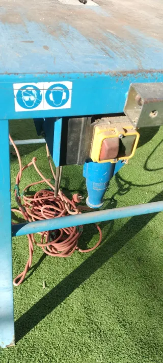 Sierra de mesa para madera