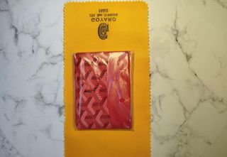 Tarjetero Goyard Rojo