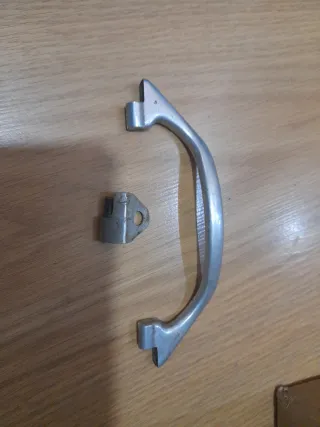 Tirador Puerta Seat 600 N