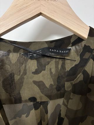 camisa ZARA estampado camuflaje