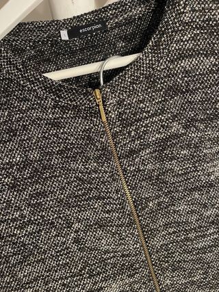 Conjunto Chaqueta Scorpion Negra y Dorada