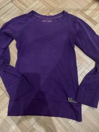 Jersey morado talla M