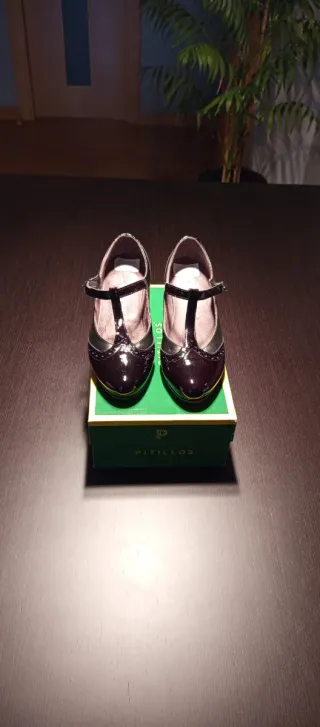 Zapatos estilo Mary Jane con  tira en empeine