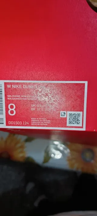 Zapatillas Nike Air Force 1 Blancas y Plateadas