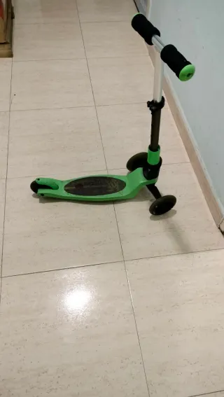 Patinete infantil 3 ruedas verde