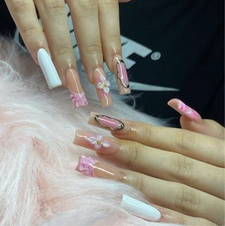 Manicurista profesional