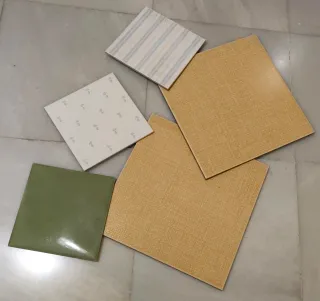 Lote de 30 azulejos decorativos