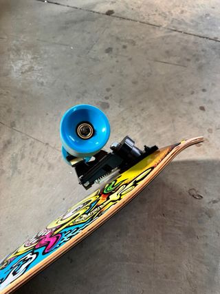 Surfskate con ruote azzurre