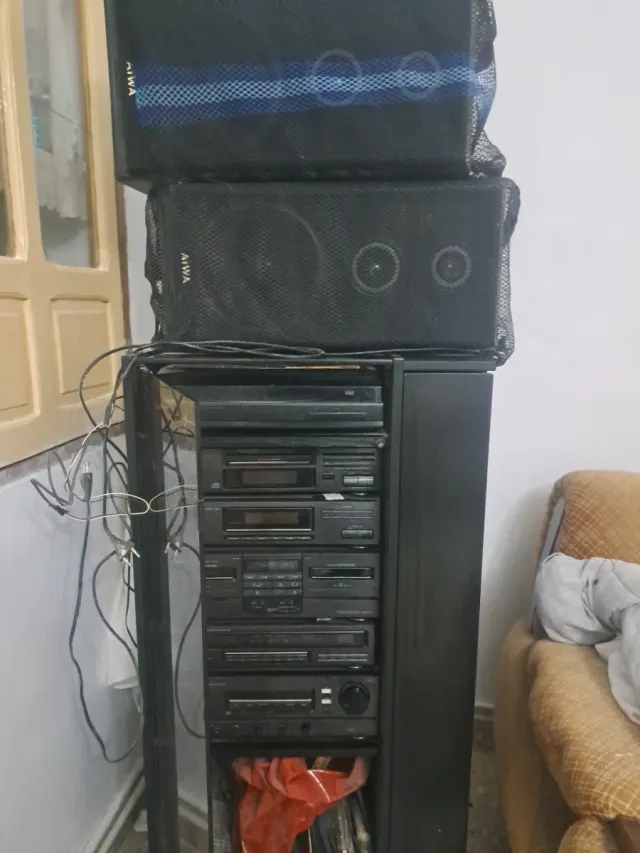 Minicadena Aiwa Negra