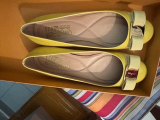 Salvatore Ferragamo Bailarinas Amarillas Talla 37