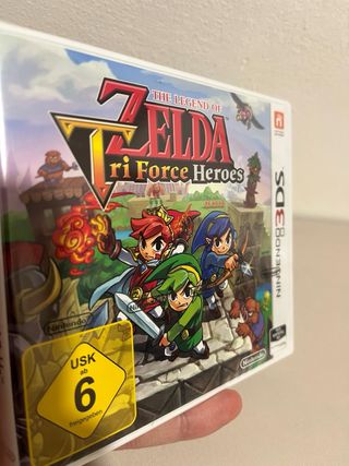 Zelda Tri Force Heroes (Alemán) 3DS (Sin abrir)