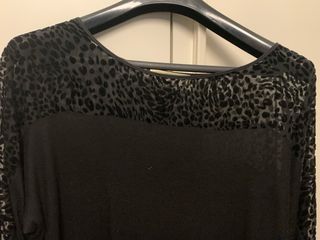 Abito invernale in lana nero, vestibilita’ comoda