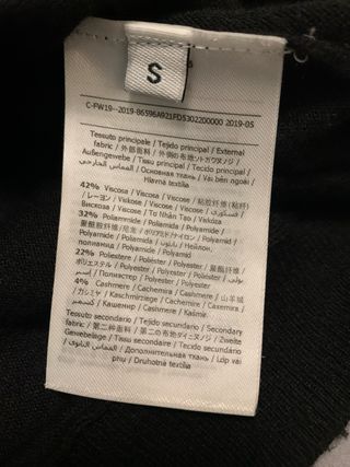 Abito invernale in lana nero, vestibilita’ comoda