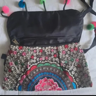 Bolso de hombro/cartera de mano bordado