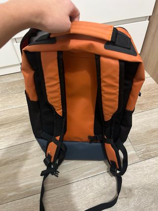 Mochila perlante naranja