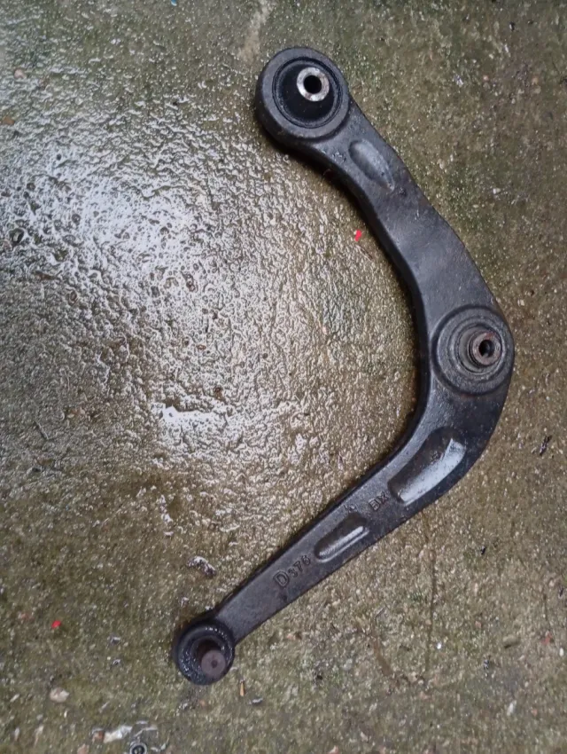 Brazo suspensión Peugeot 206