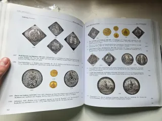 Catálogo Subasta 84 UBS Monedas Oro y Plata 2010