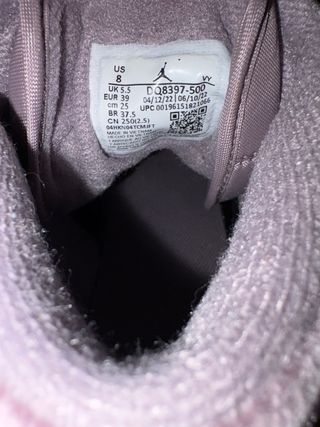 Air Jordan 1 Mid Velluto Viola