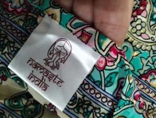 Vestido de seda estampado