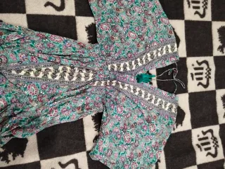 Vestido de seda estampado