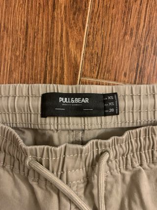 Pantalón cargo Pull&Bear beige Talla XS