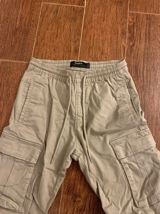 Pantalón cargo Pull&Bear beige Talla XS