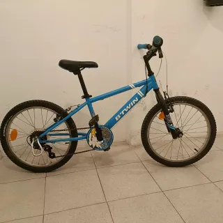 Bicicleta infantil B'TWIN azul