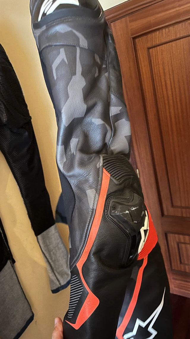 Mono Alpinestars GP Plus V2 1 Pieza