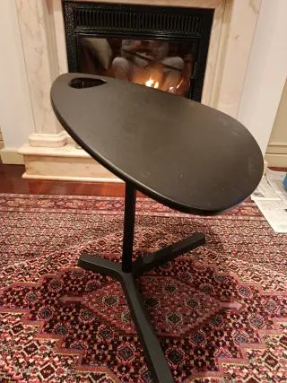 Tavolo ausiliario moderno Ikea