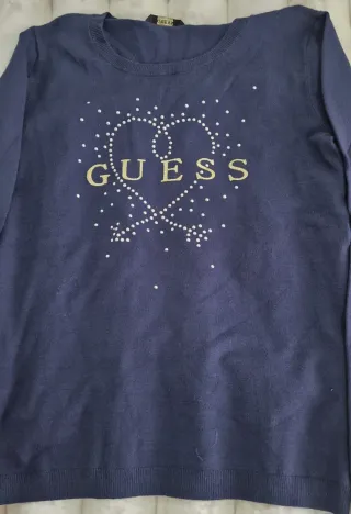 Malha Guess Kids com coração e brilhos