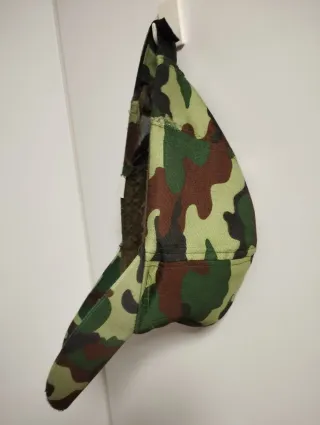 Gorra de camuflaje con visera