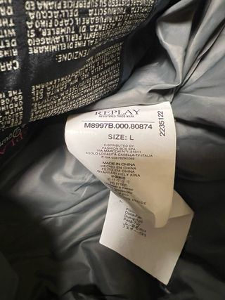 Abrigo acolchado Replay azul y verde