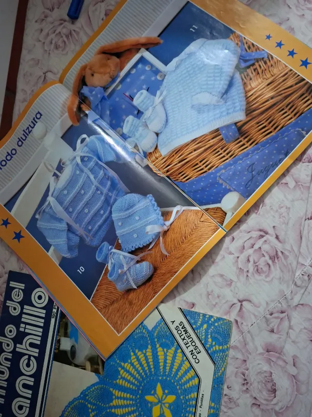 Muestras y motivos/ El mundo del ganchillo