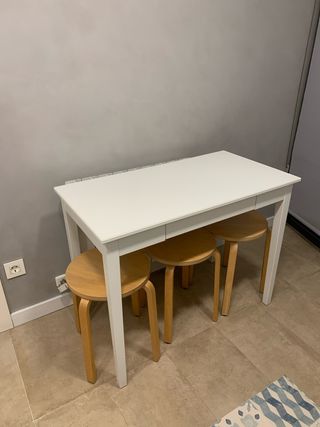 Tavolo da cucina in legno bianco