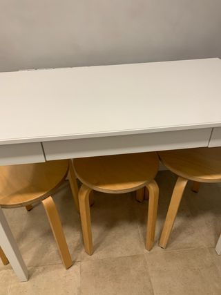 Tavolo da cucina in legno bianco