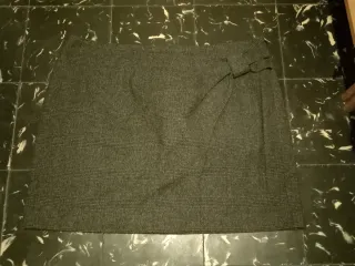 Falda mini cuadros gris