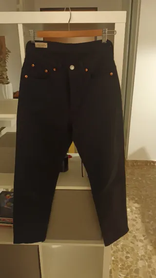 Pantalón vaquero negro mujer
