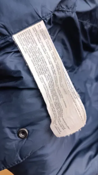 Chaqueta acolchada mango plumas