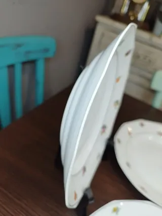 11 Antichi Piatti Profondi in Porcellana Francese