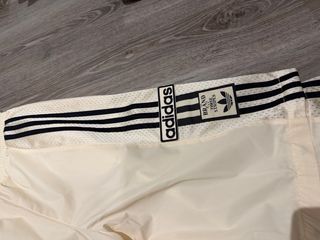 Adidas Adibreak Pantalones Anchos Beige